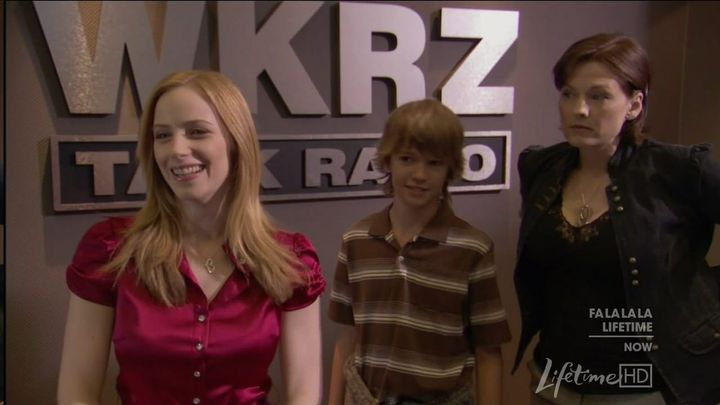 Una scena tratta dal film Appuntamento sotto il vischio