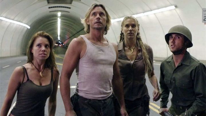 Una scena tratta dal film 100 Million BC - La guerra dei dinosauri