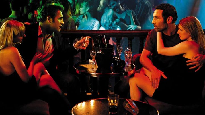 Una scena tratta dal film Gli infedeli