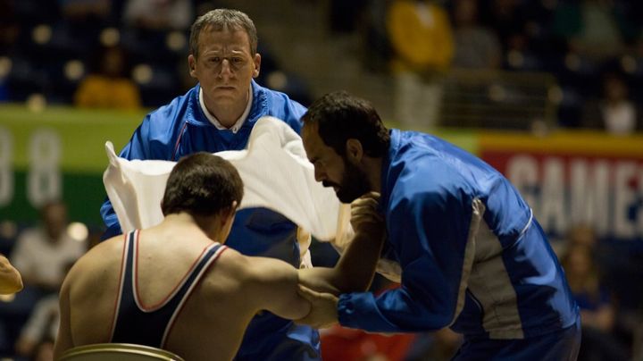 Una scena tratta dal film Foxcatcher - Una storia americana