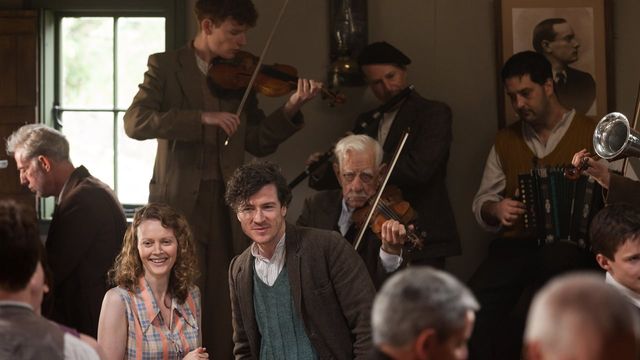 Una scena tratta dal film Jimmy's Hall - Una storia d'amore e libertà