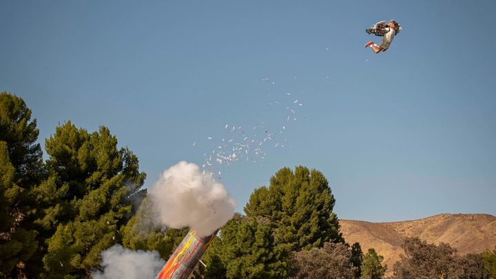 Una scena tratta dal film Jackass Forever