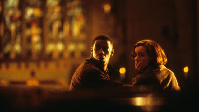 Una scena tratta dal film Il tocco del male