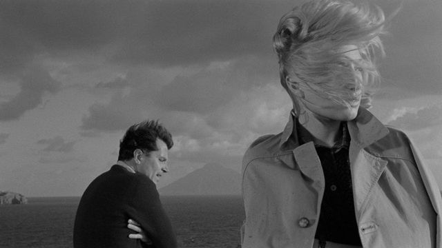 Una scena tratta dal film L'avventura