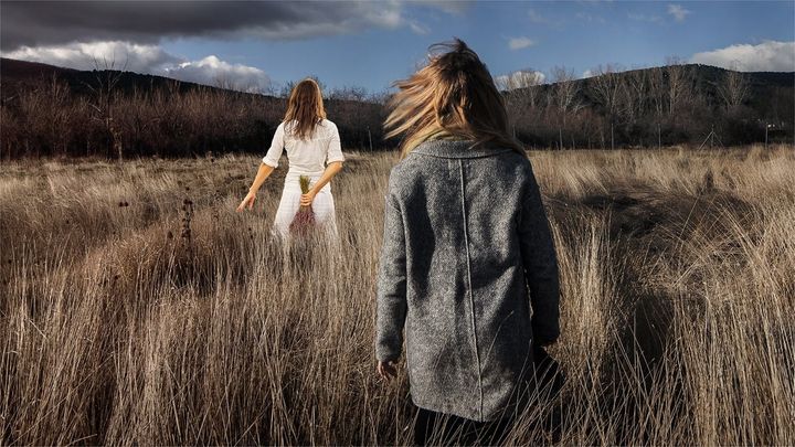 Una scena tratta dal film Il lato oscuro della mia gemella