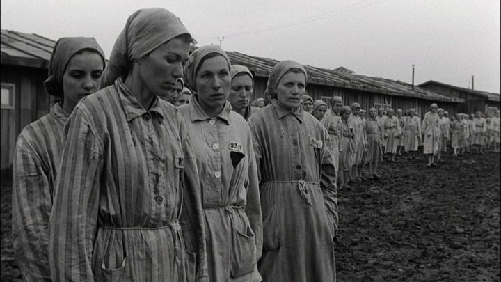 Una scena tratta dal film Kapò