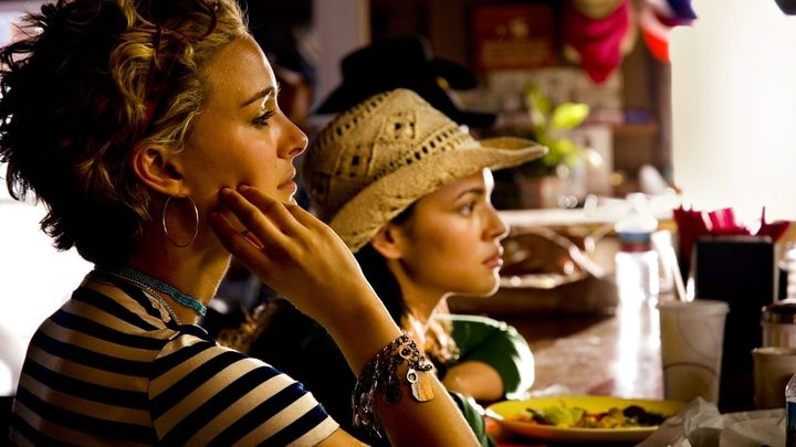 Una scena tratta dal film Un bacio romantico