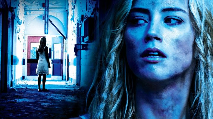 Una scena tratta dal film The Ward - Il reparto