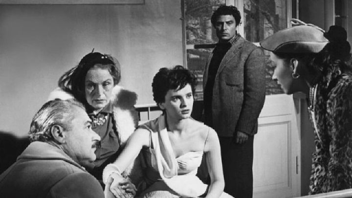 Una scena tratta dal film Roma, ore 11