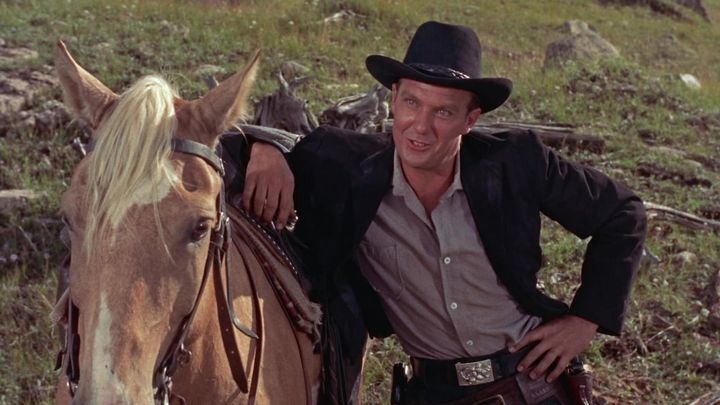 Una scena tratta dal film L'alba del gran giorno