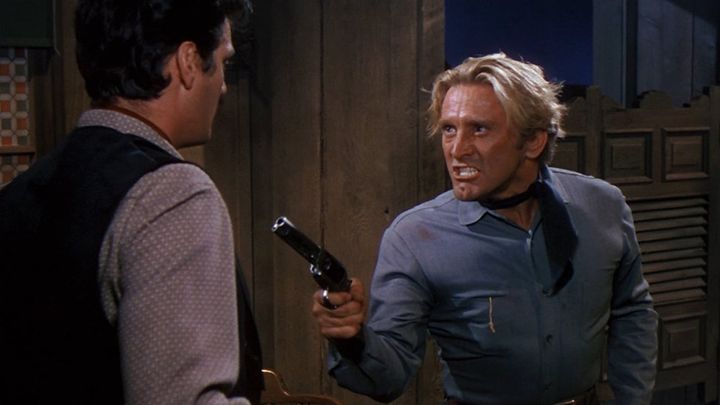 Una scena tratta dal film L'uomo senza paura