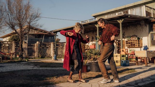 Una scena tratta dal film El Paraíso