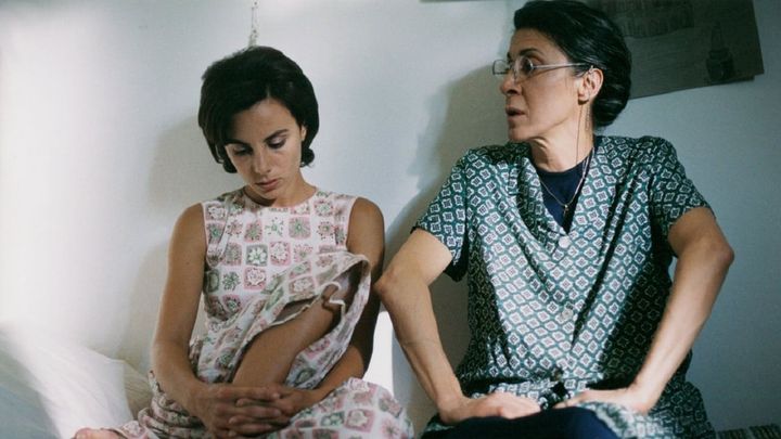 Una scena tratta dal film Incantesimo napoletano