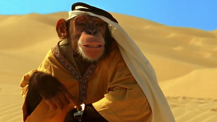 Una scena tratta dal film Spymate