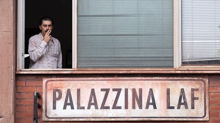 Una scena tratta dal film Palazzina Laf