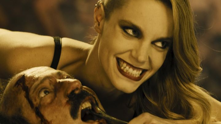 Una scena tratta dal film Le streghe son tornate