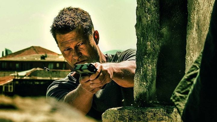 Una scena tratta dal film Tschiller: Off Duty