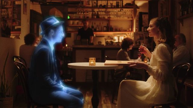 Una scena tratta dal film Strawberry Mansion