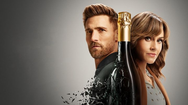 Una scena tratta dal film Curious Caterer: Fatal Vows