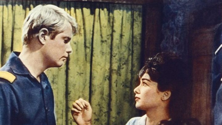 Una scena tratta dal film Far West