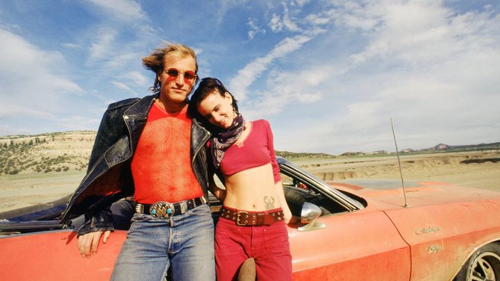 Una scena tratta dal film Assassini nati - Natural Born Killers