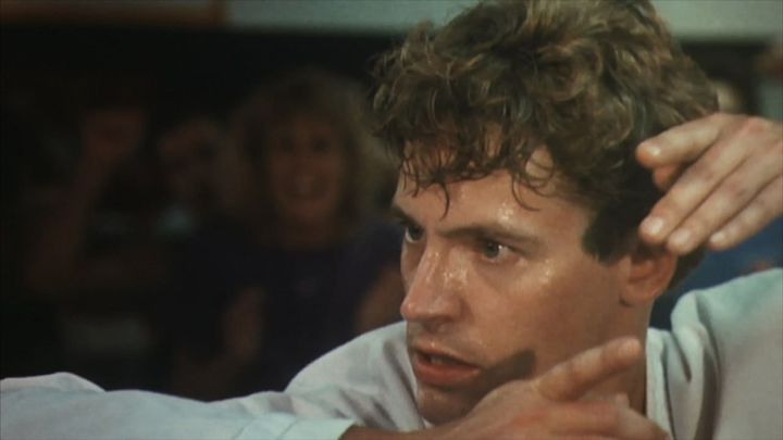 Una scena tratta dal film Il ragazzo dal kimono d'oro 3