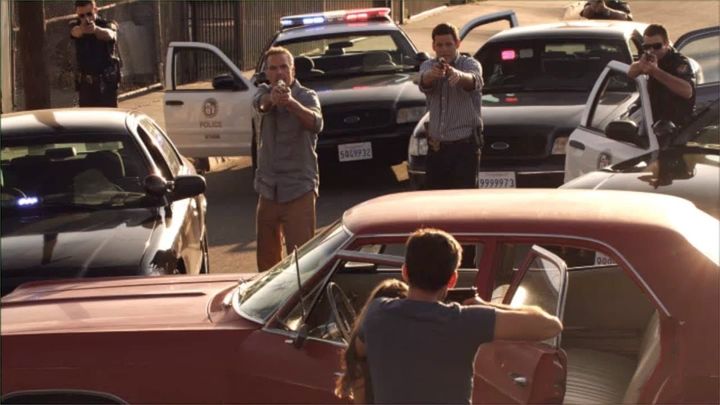 Una scena tratta dal film Fatal Instinct