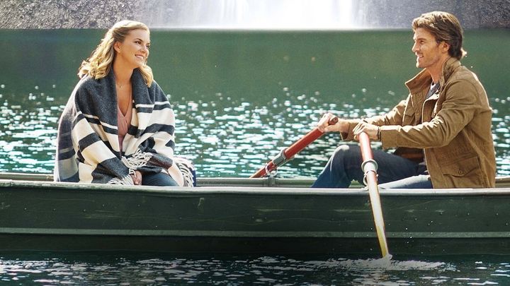 Una scena tratta dal film Le cascate dell'amore