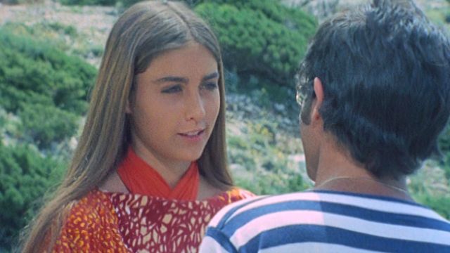 Una scena tratta dal film Il suo nome è Donna Rosa