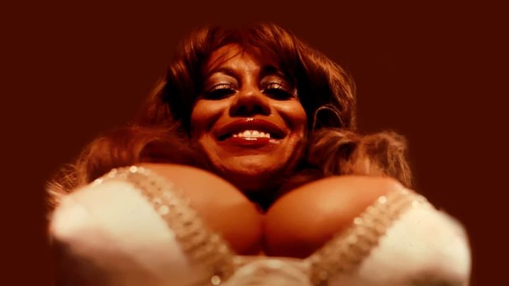 Una scena tratta dal film Ultra Vixens - Tutti gli uomini di Lola Langusta