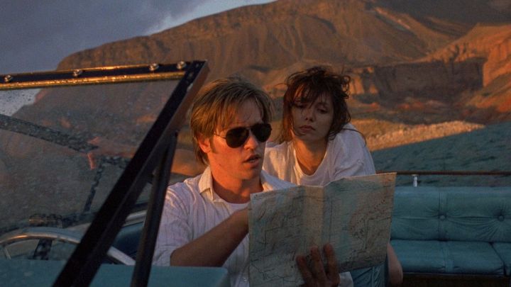 Una scena tratta dal film Uccidimi due volte