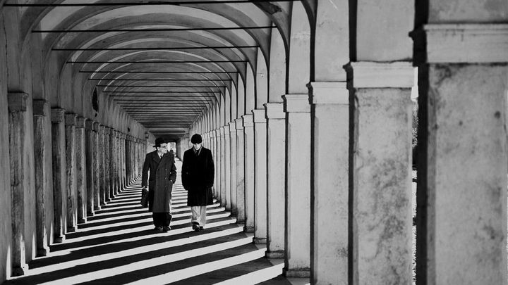 Una scena tratta dal film L’orto americano