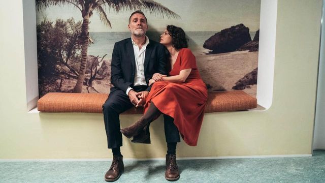 Una scena tratta dal film Nonostante