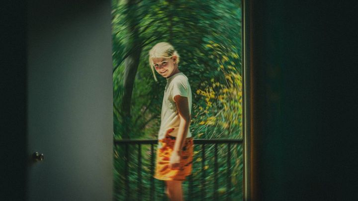 Una scena tratta dal film Kidnapped: Elizabeth Smart