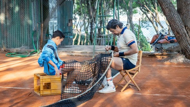 Una scena tratta dal film Il maestro