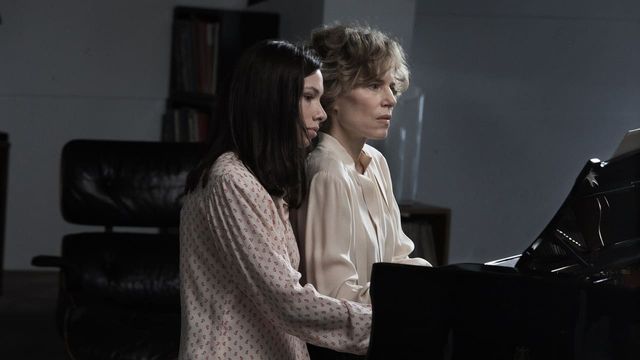 Una scena tratta dal film La vita accanto