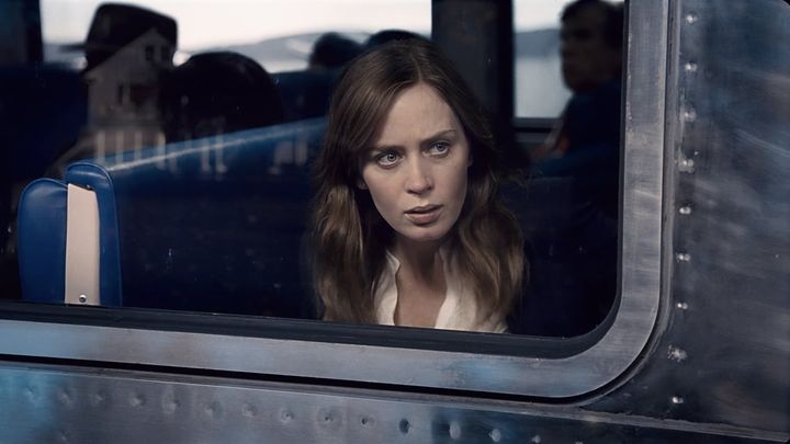 Una scena tratta dal film La ragazza del treno
