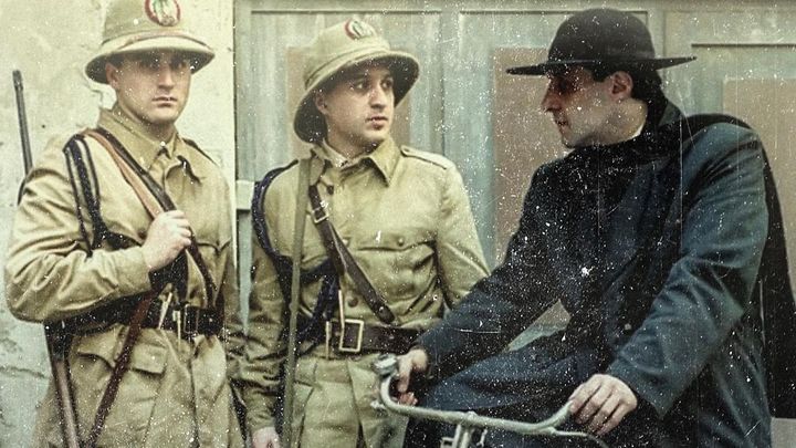 Una scena tratta dal film La buona battaglia - Don Pietro Pappagallo