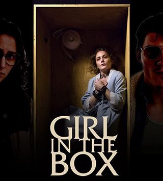 La ragazza nella scatola