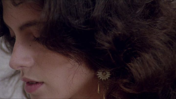 Una scena tratta dal film Miele di donna