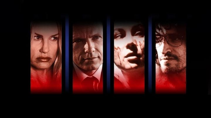 Una scena tratta dal film L'ultimo anello della follia