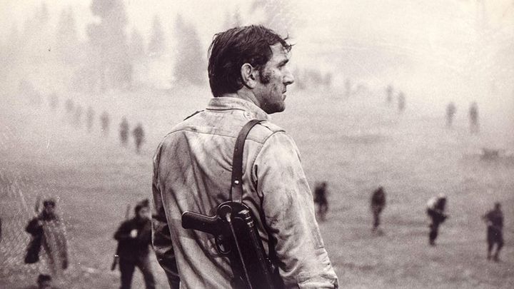 Una scena tratta dal film La quinta offensiva