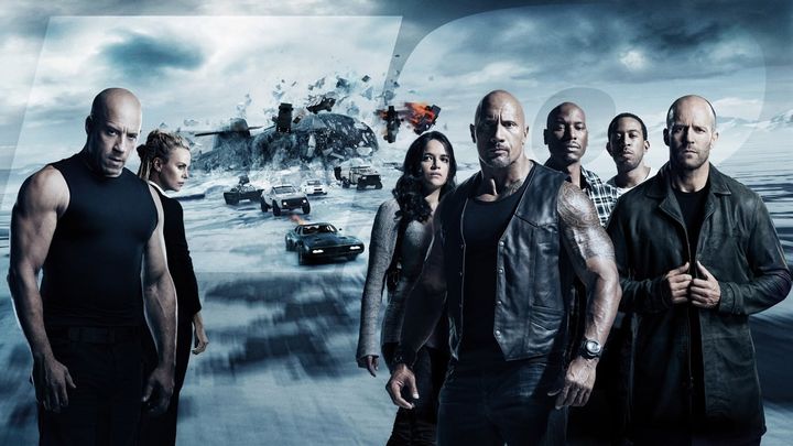 Una scena tratta dal film Fast & Furious 8