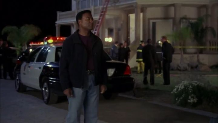 Una scena tratta dal film Lezioni di giallo - Fino a prova contraria