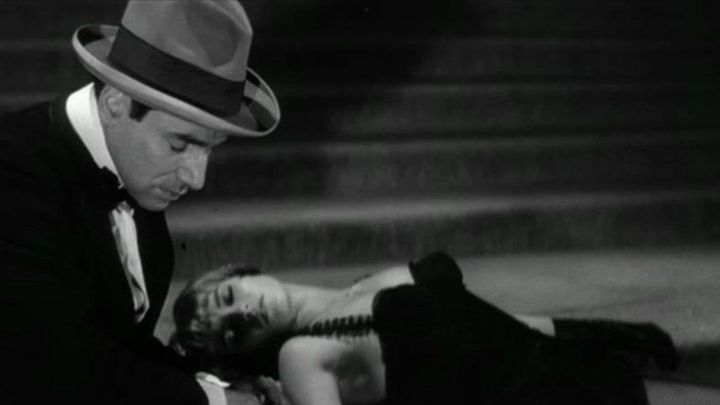 Una scena tratta dal film La belva di Düsseldorf