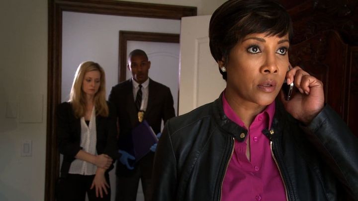 Una scena tratta dal film Il terrore al piano di sopra