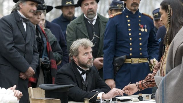Una scena tratta dal film L'ultimo pellerossa