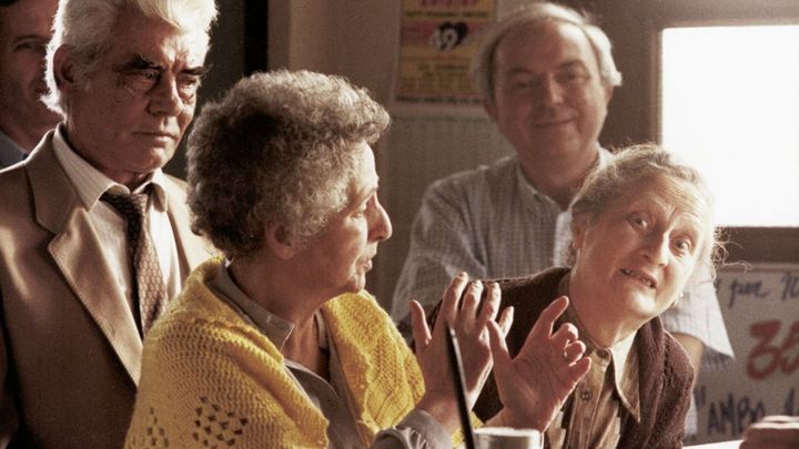 Una scena tratta dal film Così parlò Bellavista