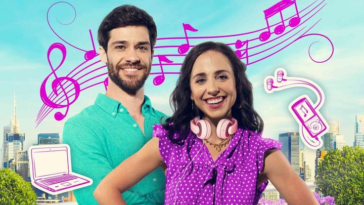 Una scena tratta dal film Love's Playlist