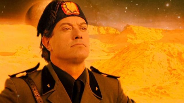 Una scena tratta dal film Fascisti su Marte